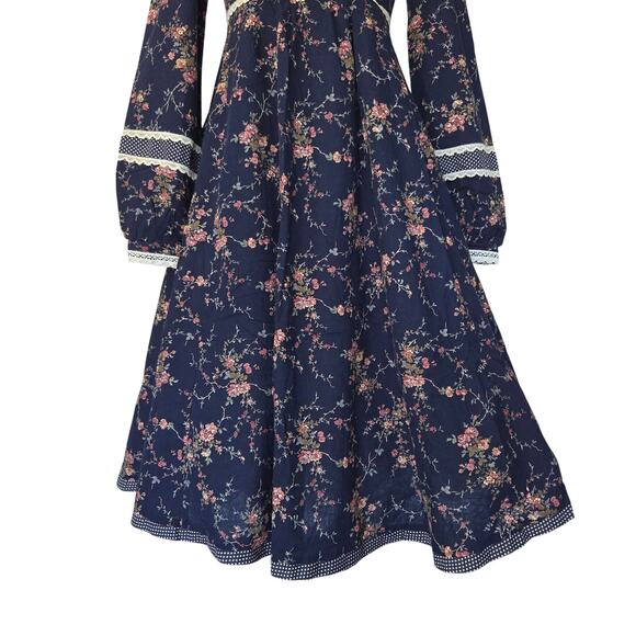 Gunne Sax Navy Blue Floral Midi Dress Size 9 S Prairie Calico Lace Polka Dot - Picture 5 of 9